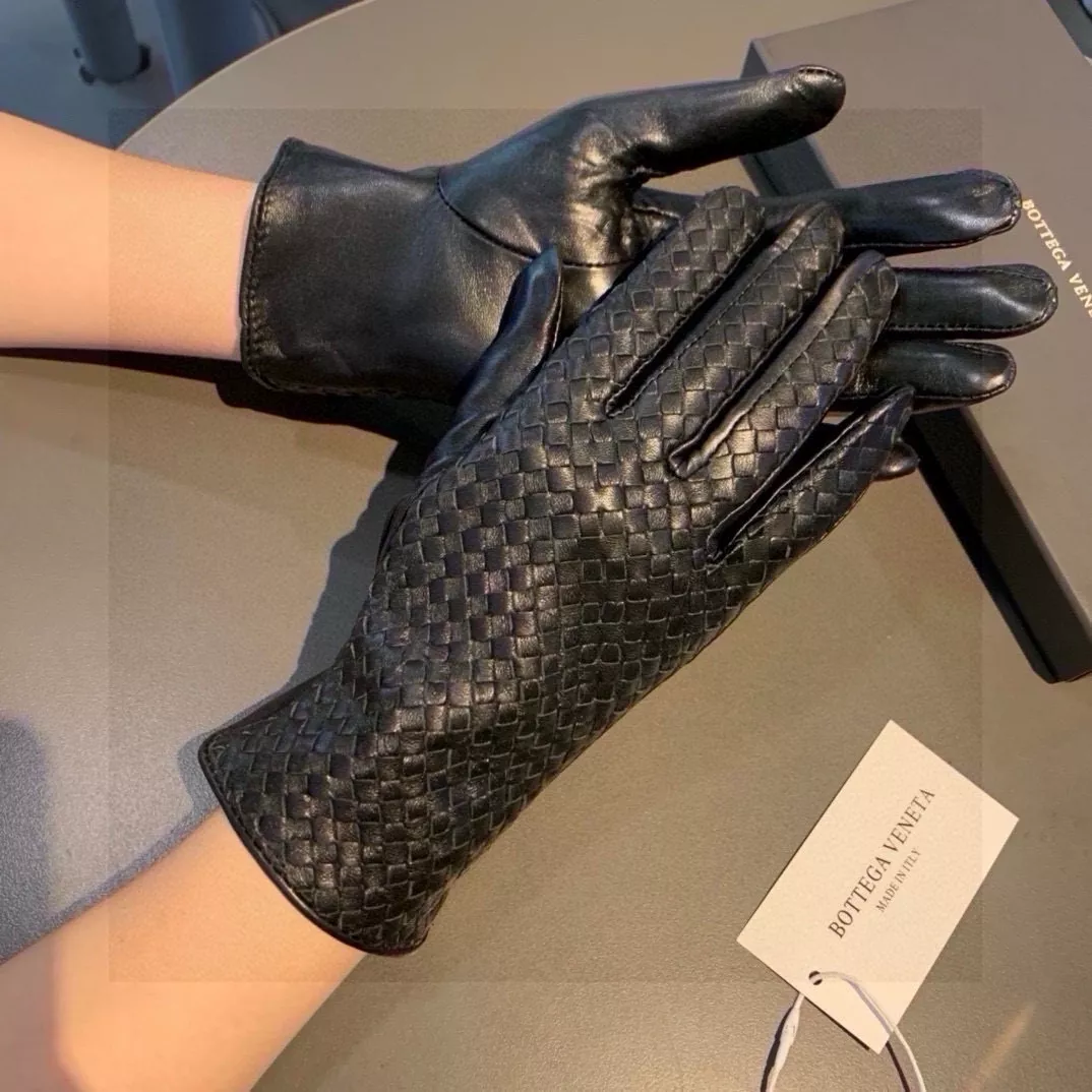 Bottega Veneta BV Gloves For Women Comfortable 9782