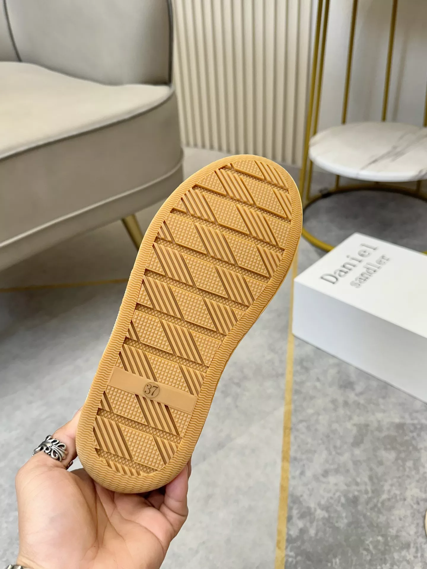 Bottega Veneta BV High Tops Shoes For Men Unique 6299