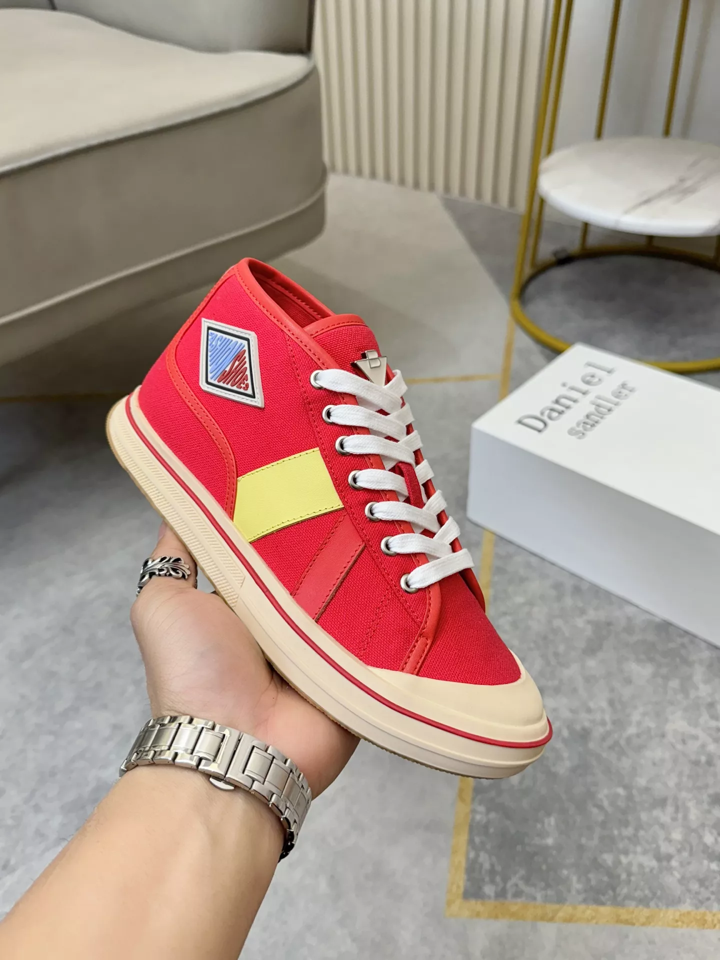 Bottega Veneta BV High Tops Shoes For Women StreetReady 9573