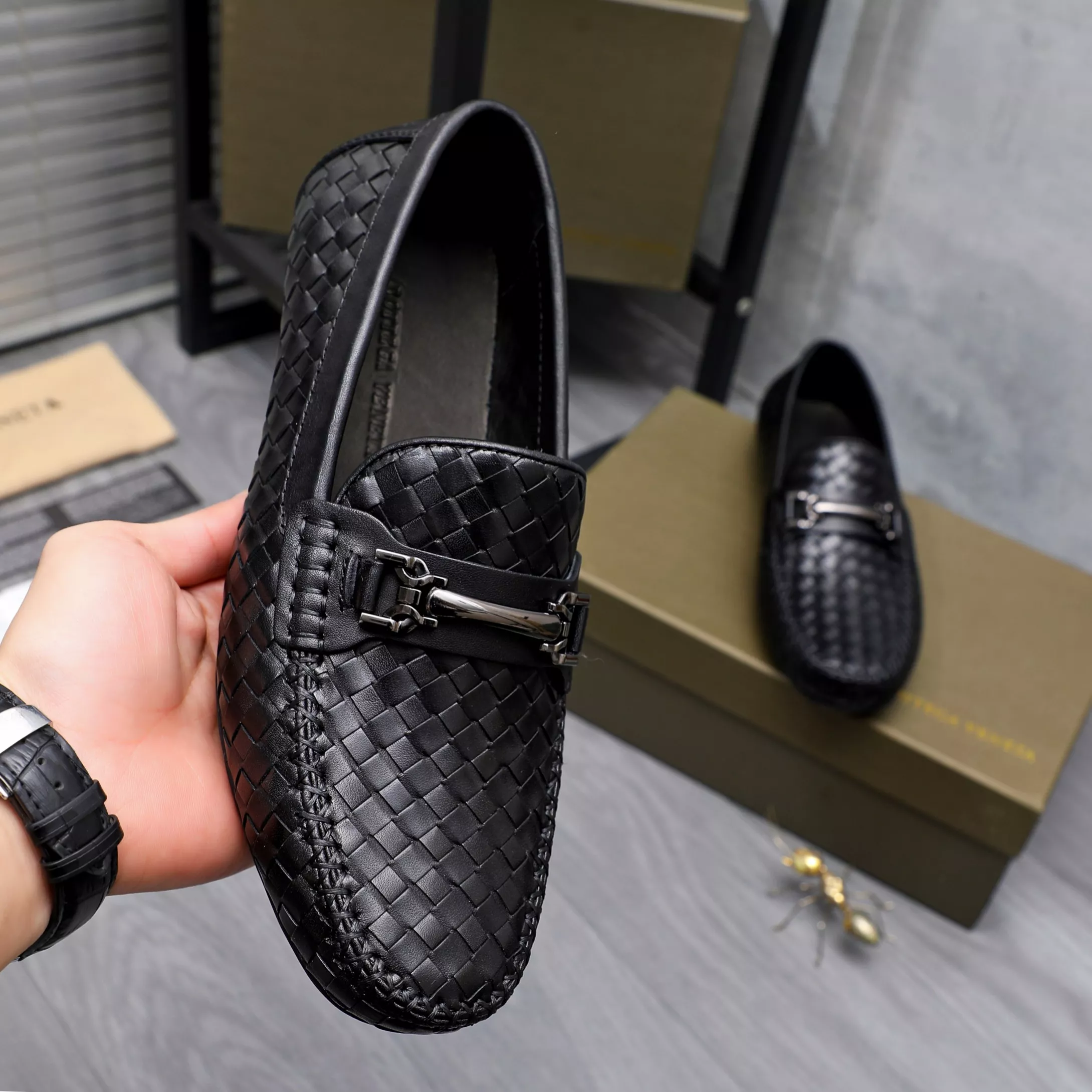 Bottega Veneta BV Leather Shoes For Men Trendsetting 9595