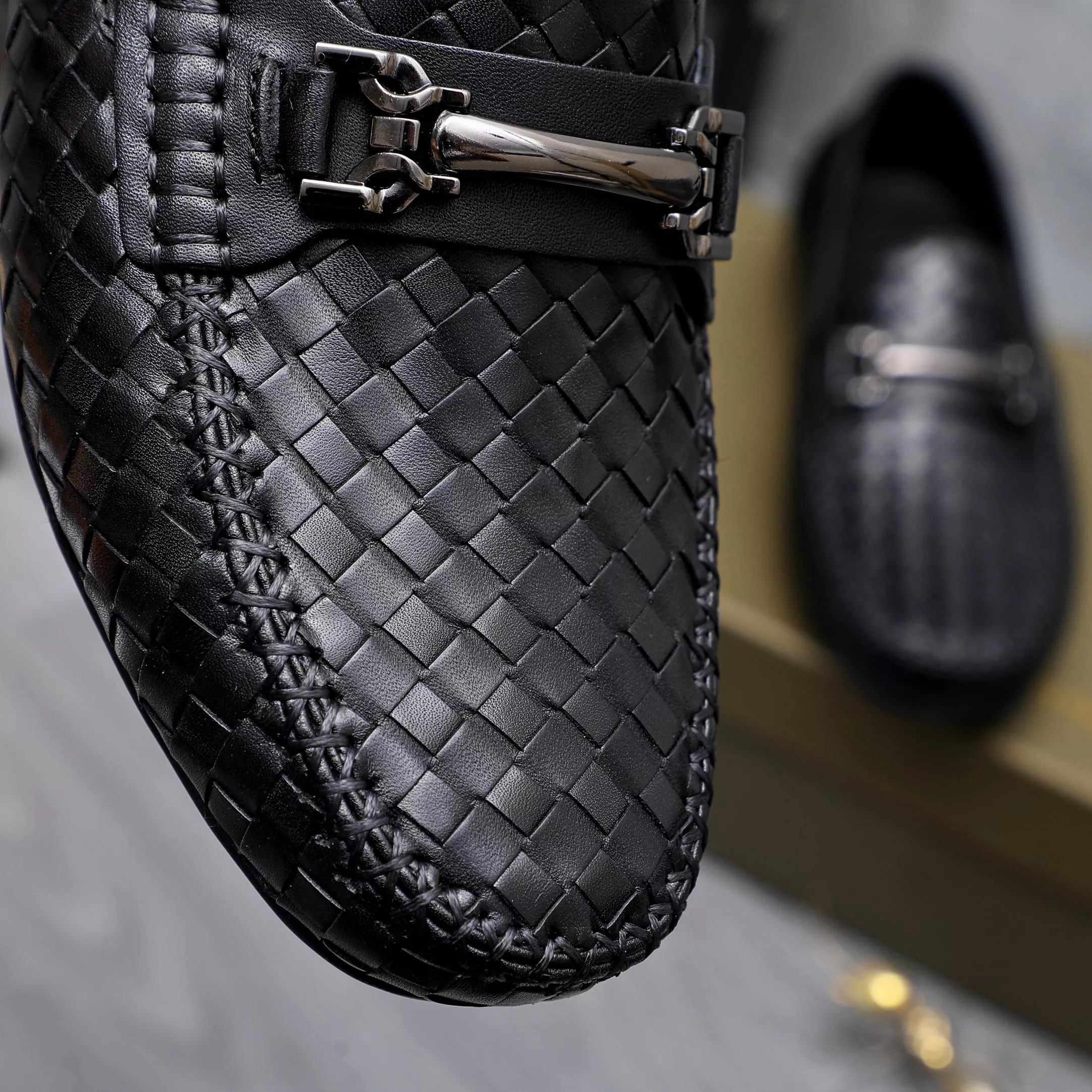 Bottega Veneta BV Leather Shoes For Men Trendsetting 9595