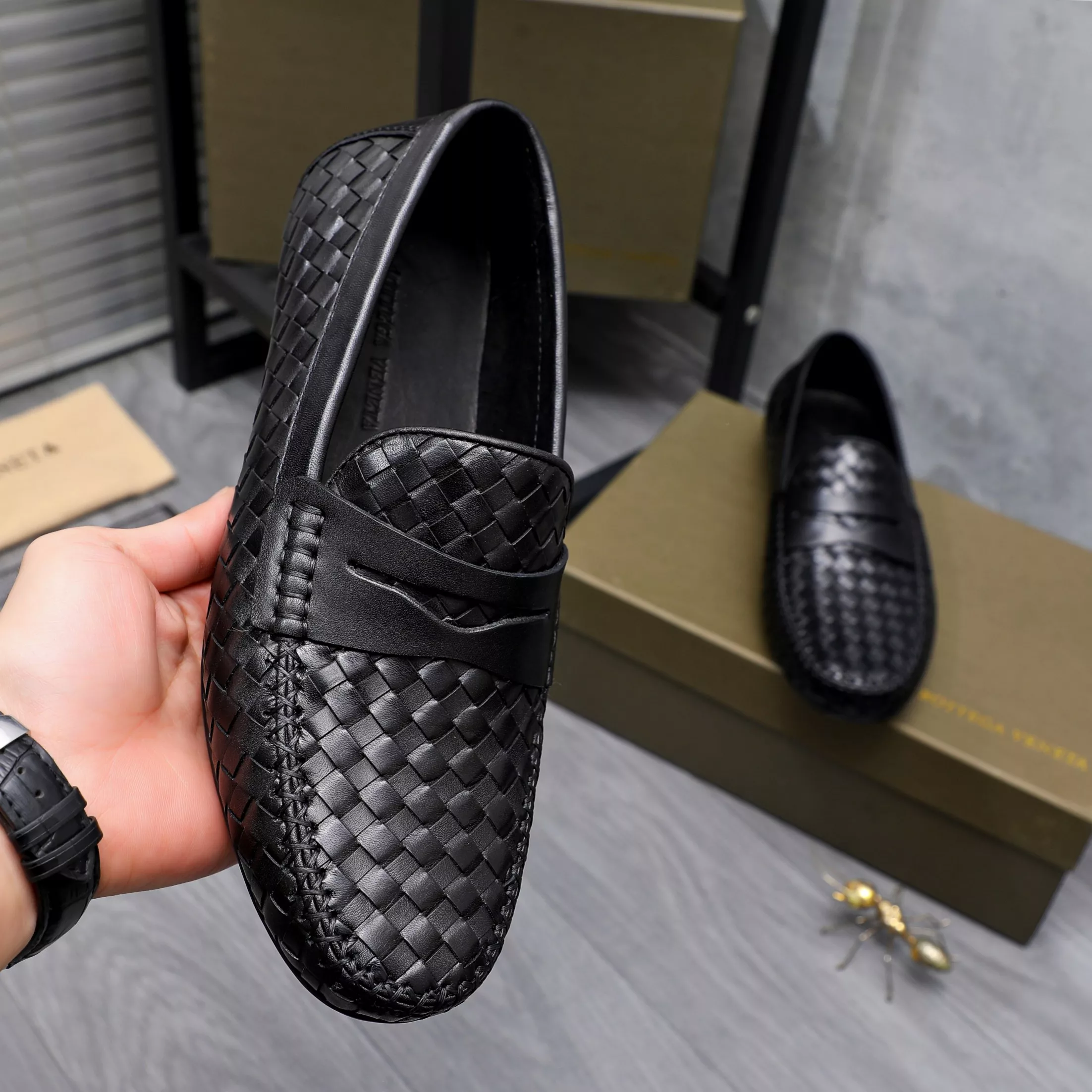 Bottega Veneta BV Leather Shoes For Men Unique 789