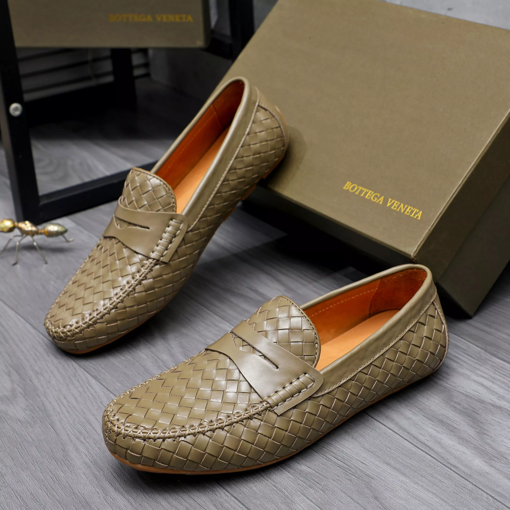 Bottega Veneta BV Leather Shoes For Men Versatile 5745