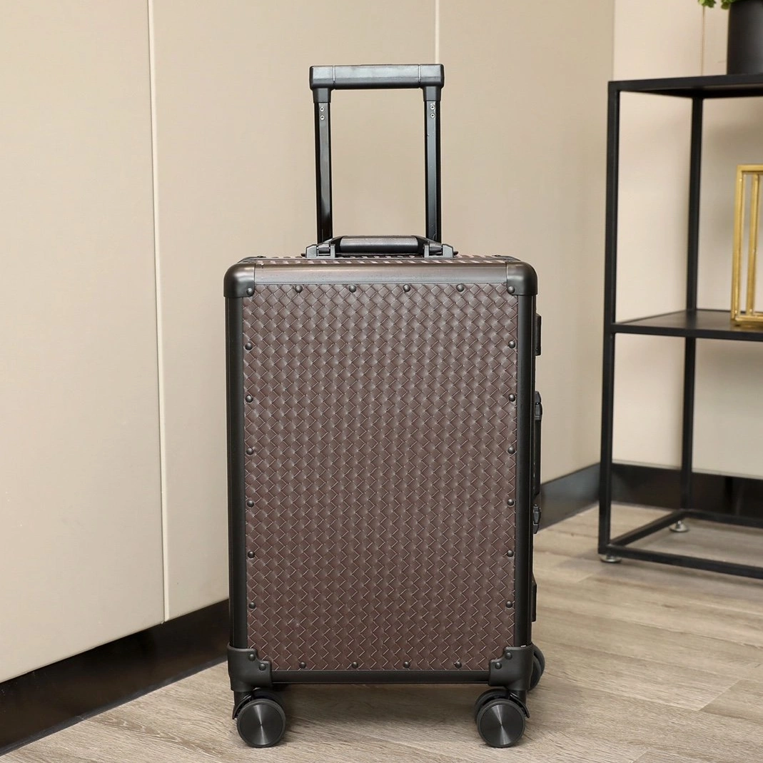 Bottega Veneta BV Luggage DailyWear 183