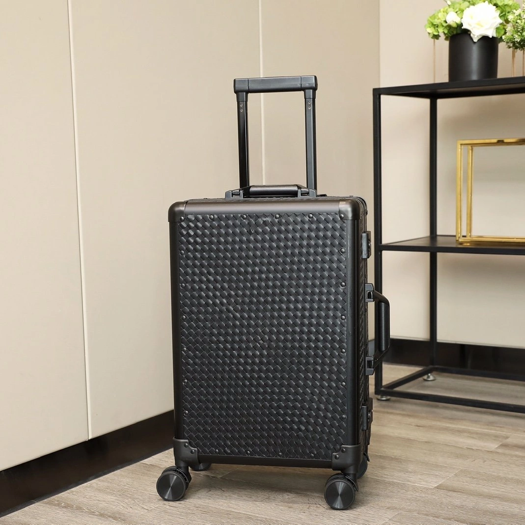 Bottega Veneta BV Luggage TopPick 5444