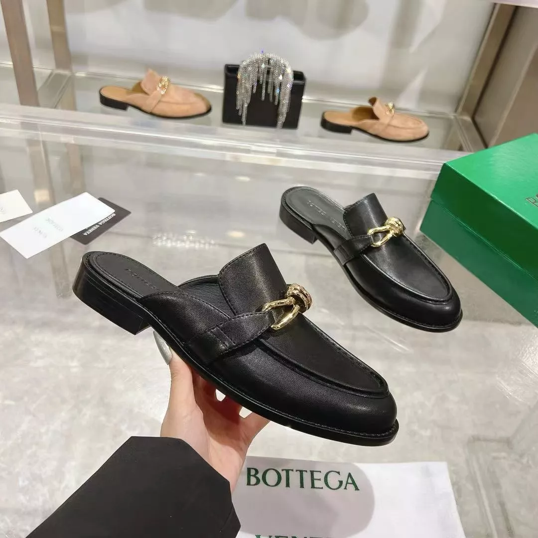 Bottega Veneta BV Slippers For Men Resilient 3976
