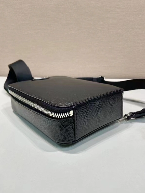 Breathable 1038 Prada AAA Man Messenger Bags
