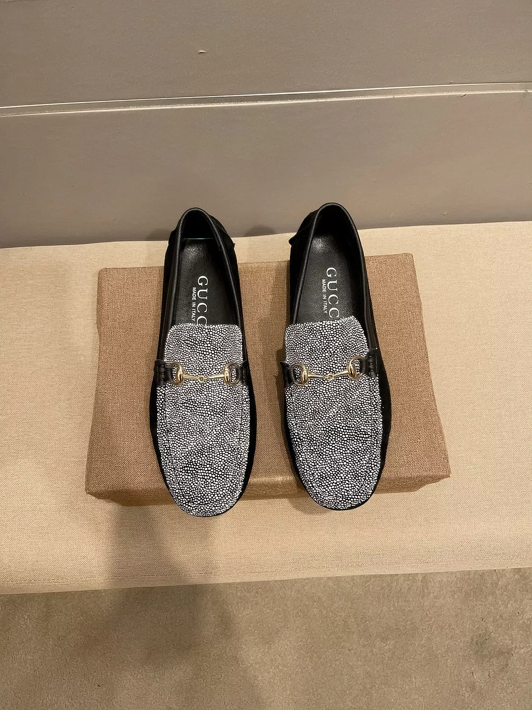 Breathable 104 Gucci Oxfords Shoes For Men