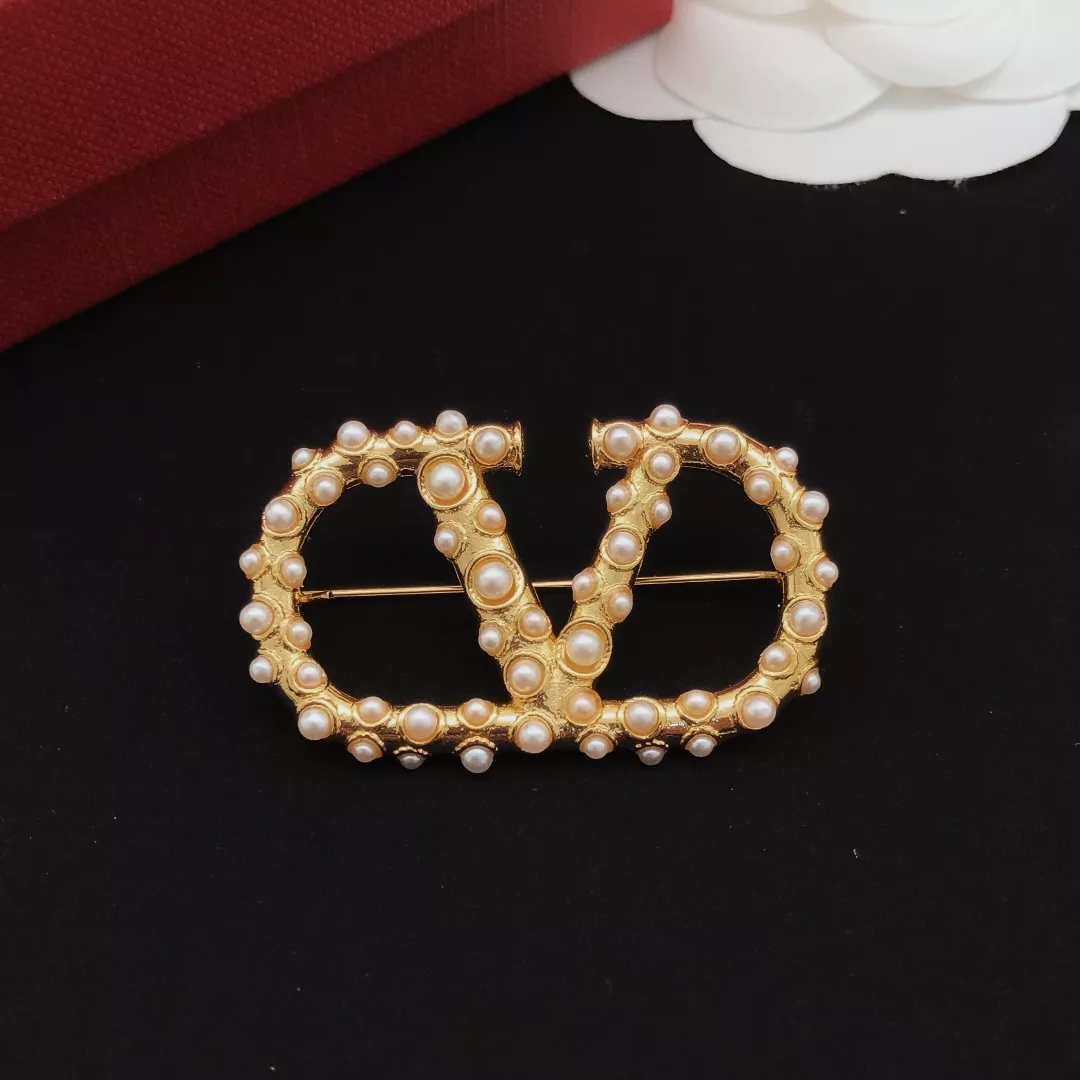 Breathable 1071 Valentino Brooches For Women