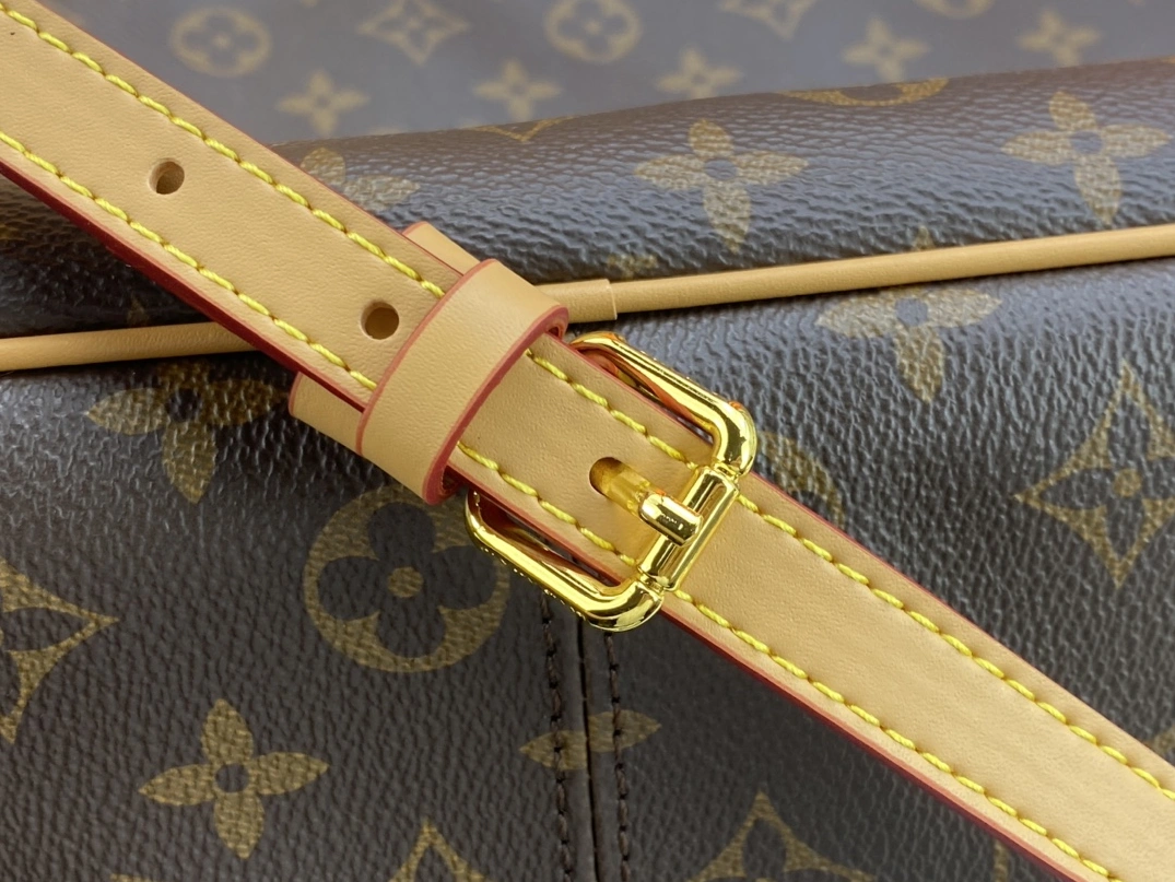 Breathable 1114 Louis Vuitton AAA Quality Shoulder Bags For Women