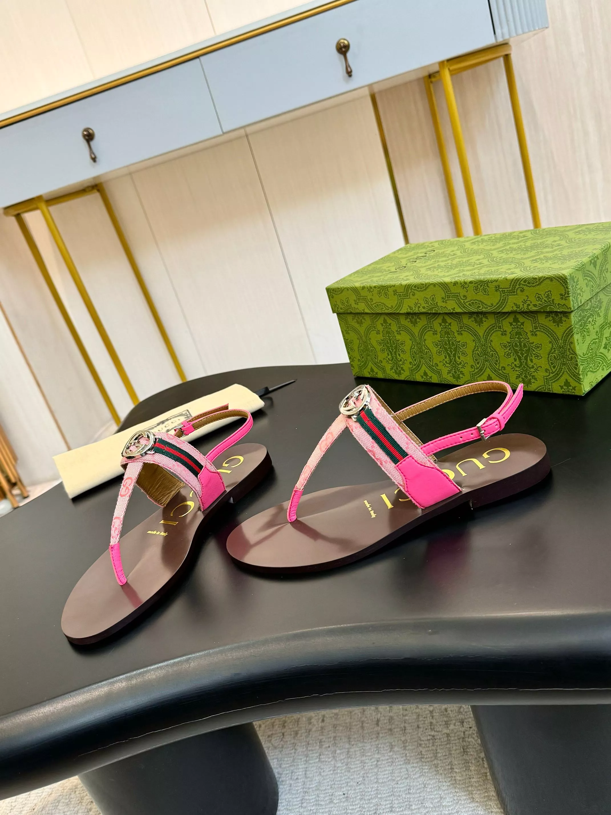 Breathable 1192 Gucci Sandal For Women