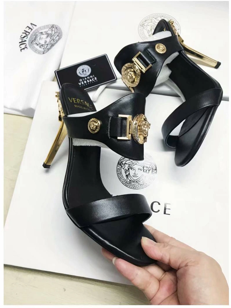 Breathable 1279 Versace Fashion Slippers For Women