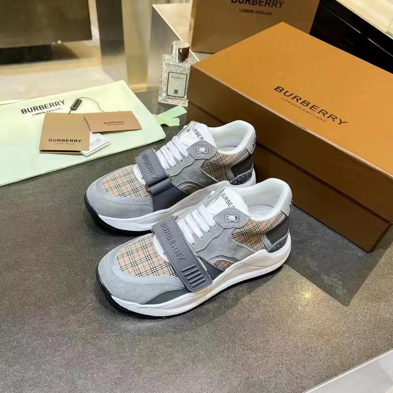 Breathable 1333 Burberry Casual Shoes For Men