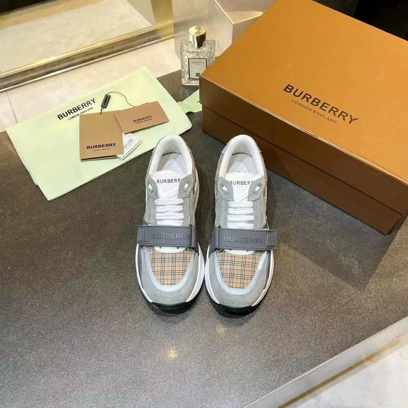Breathable 1333 Burberry Casual Shoes For Men