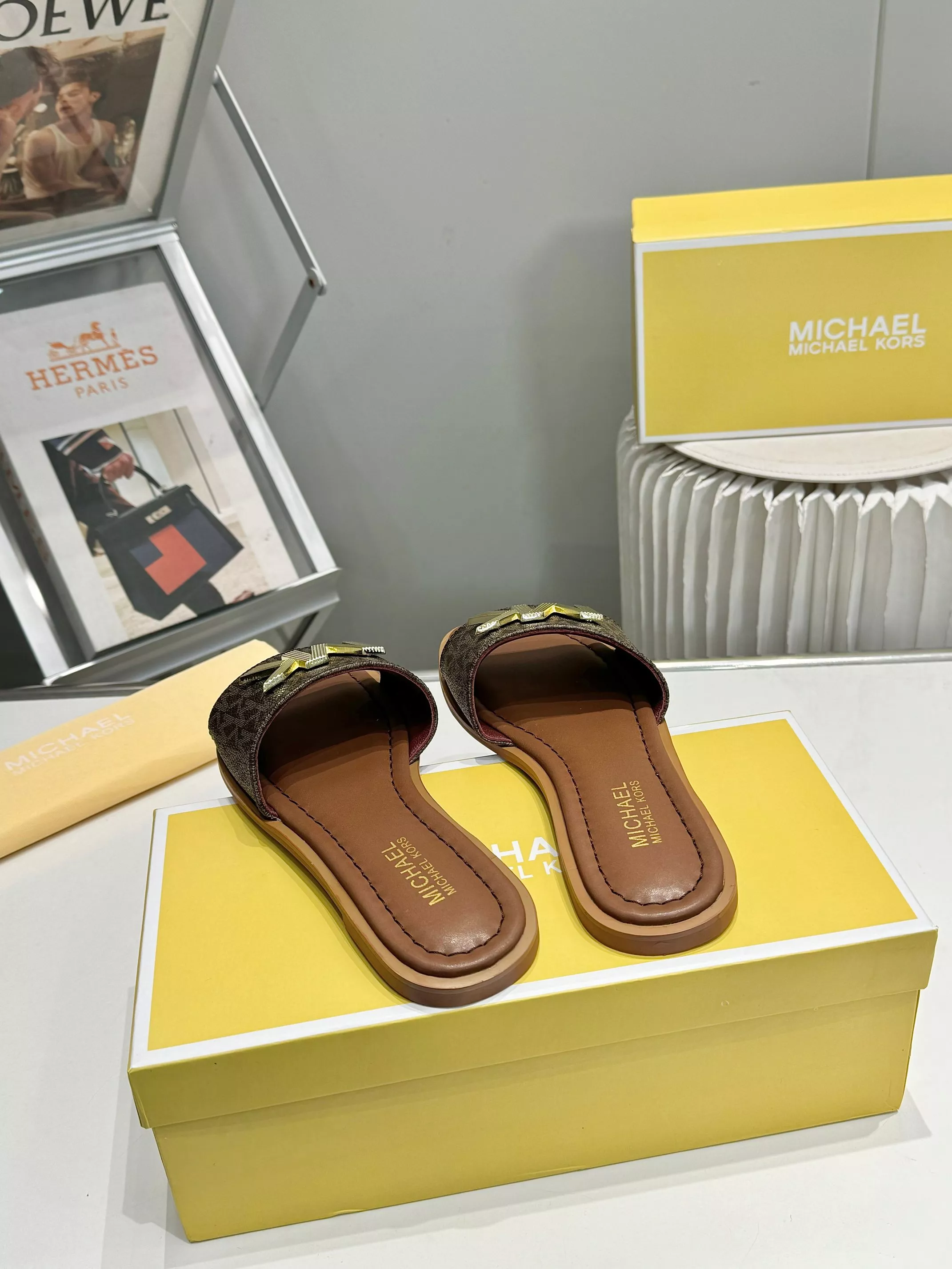 Breathable 1569 Michael Kors Slippers For Women