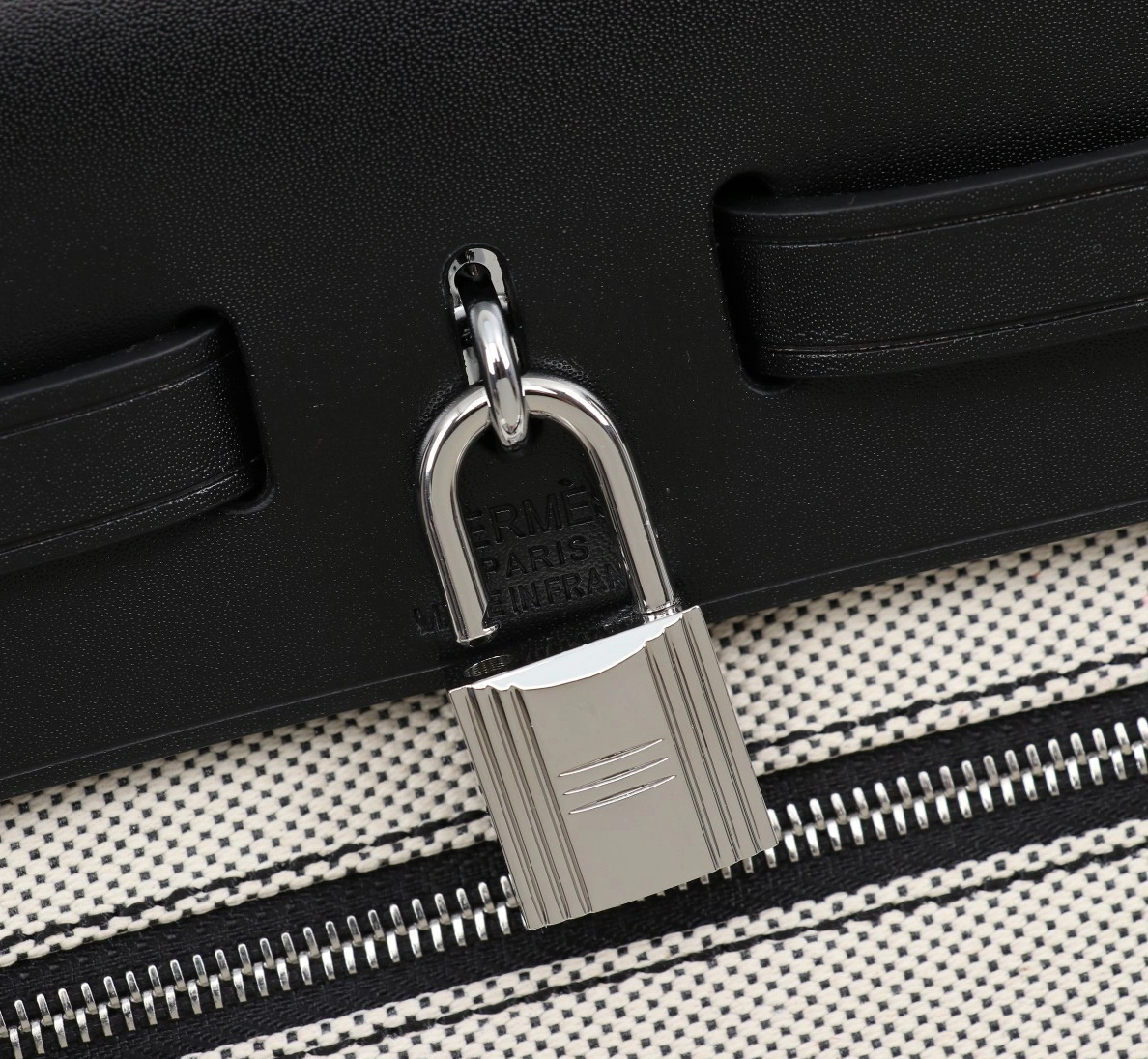 Breathable 1778 Hermes AAA Quality Handbags For Women
