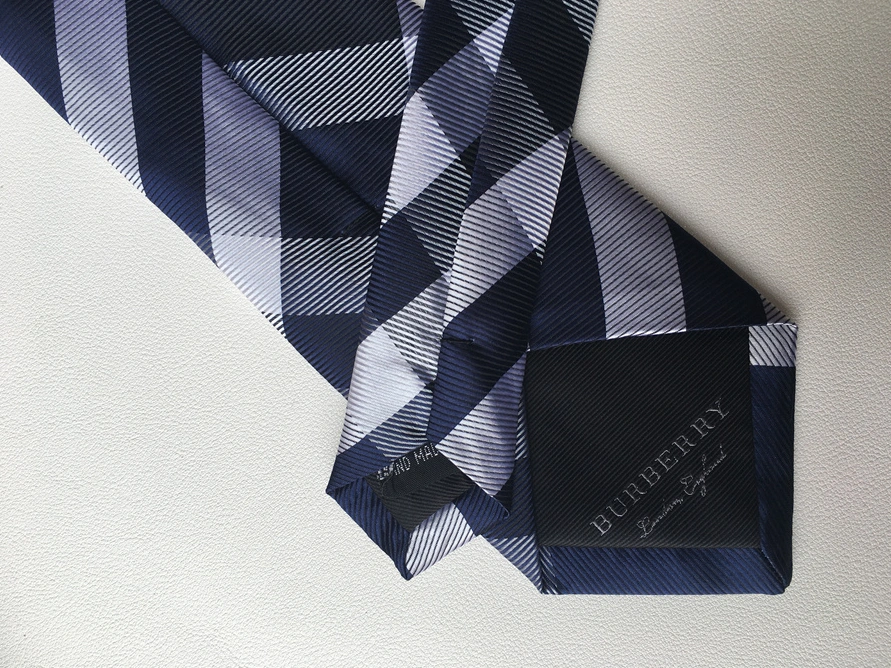 Breathable 1808 Burberry Necktie For Men