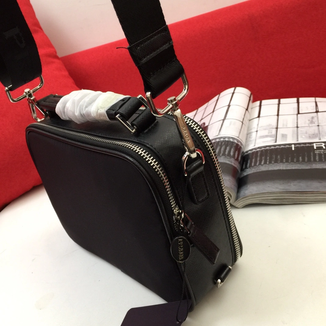 Breathable 1857 Prada AAA Man Messenger Bags