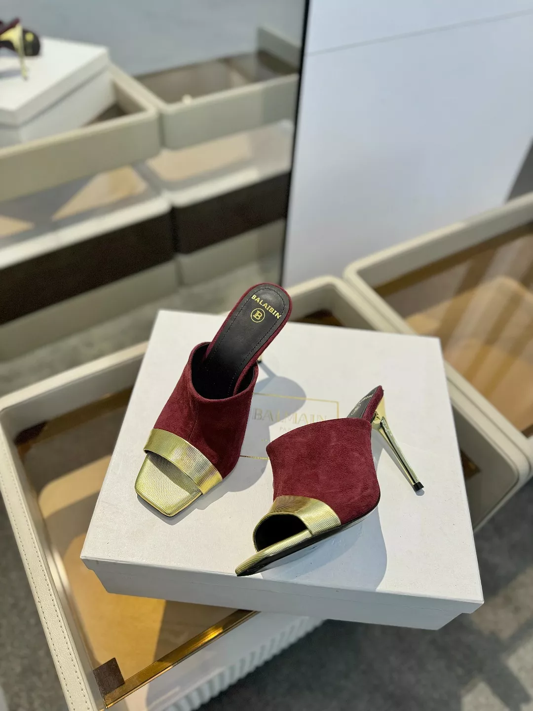 Breathable 2089 Balmain Slippers For Women