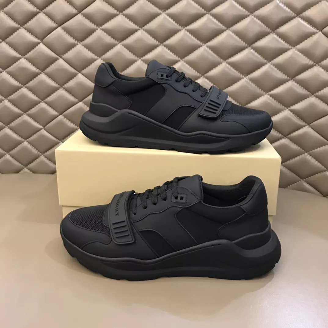 Breathable 2139 Burberry Casual Shoes For Men