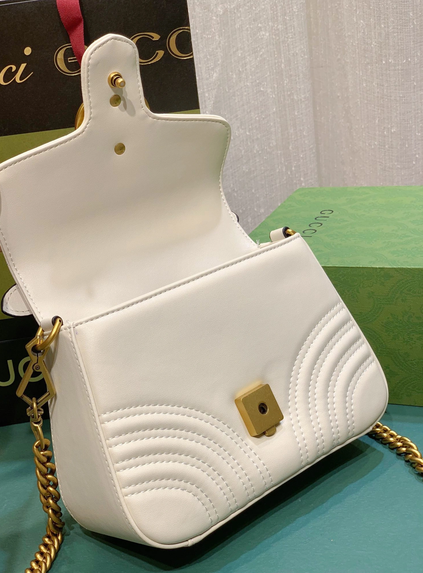 Breathable 2148 Gucci AAA Quality Messenger Bags For Women