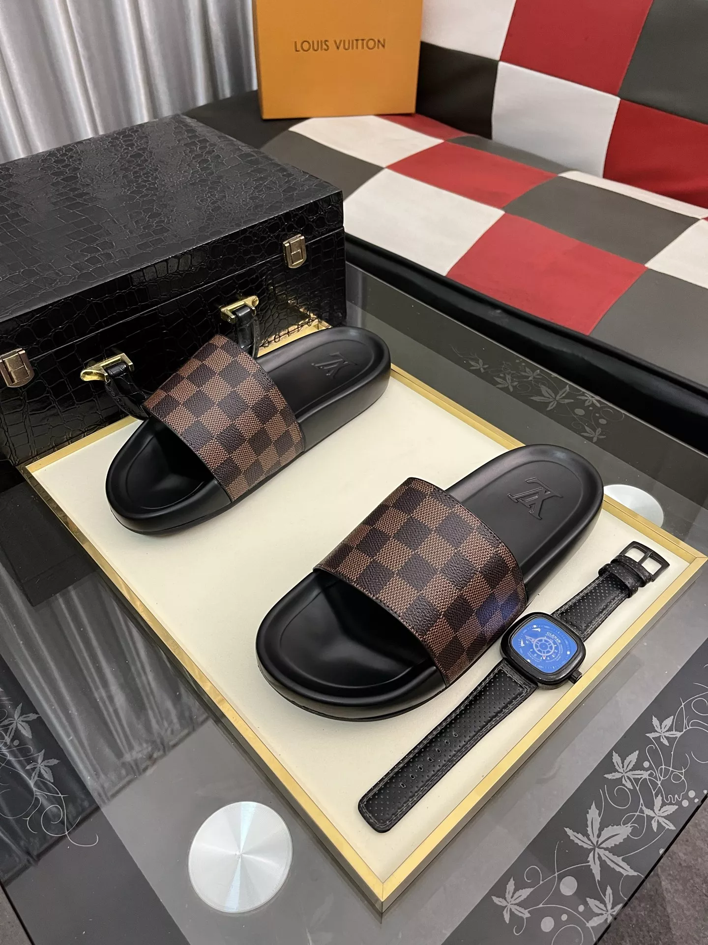 Breathable 2230 Louis Vuitton Slippers For Men