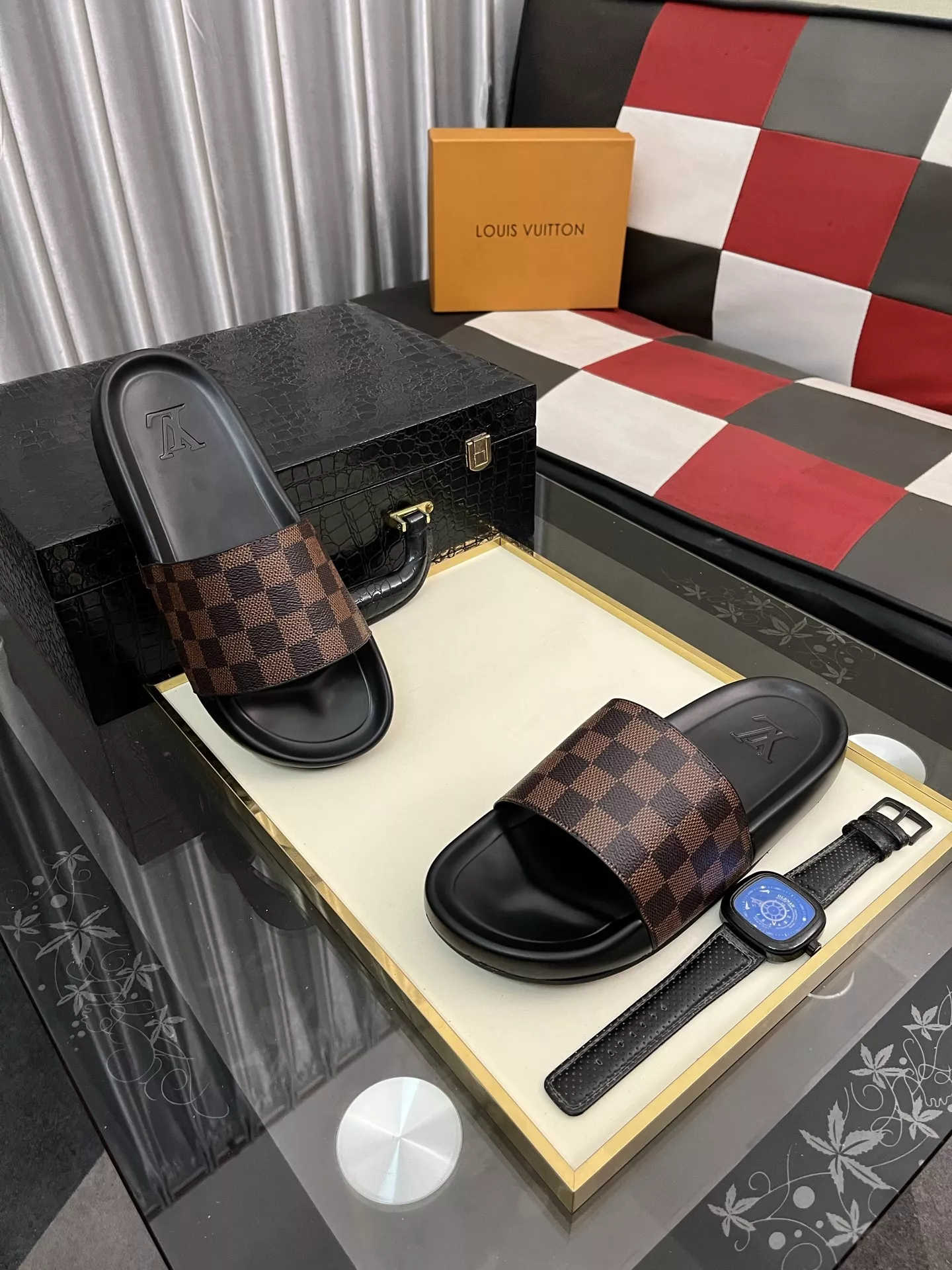 Breathable 2230 Louis Vuitton Slippers For Men