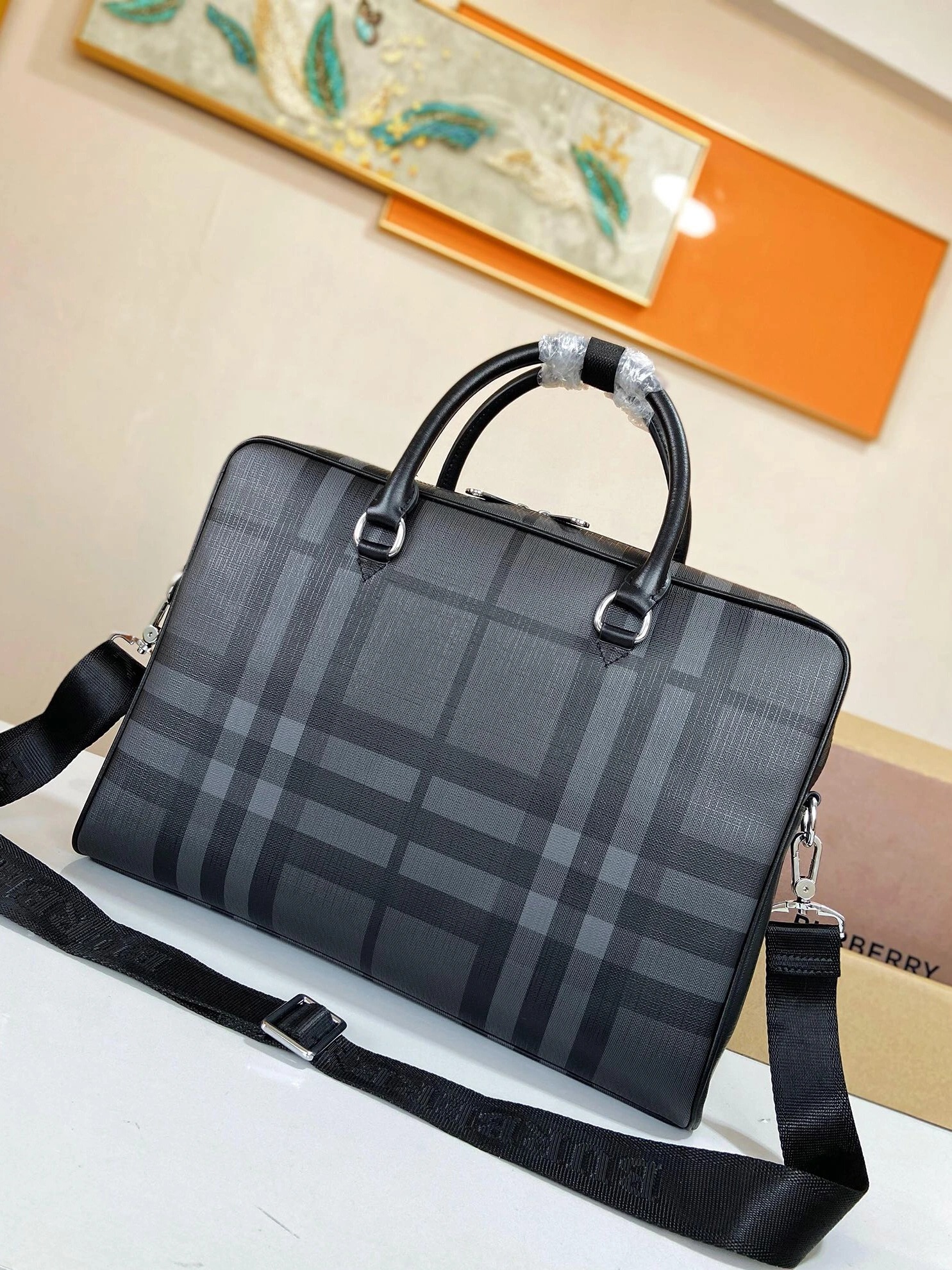 Breathable 2346 Burberry AAA Man Handbags