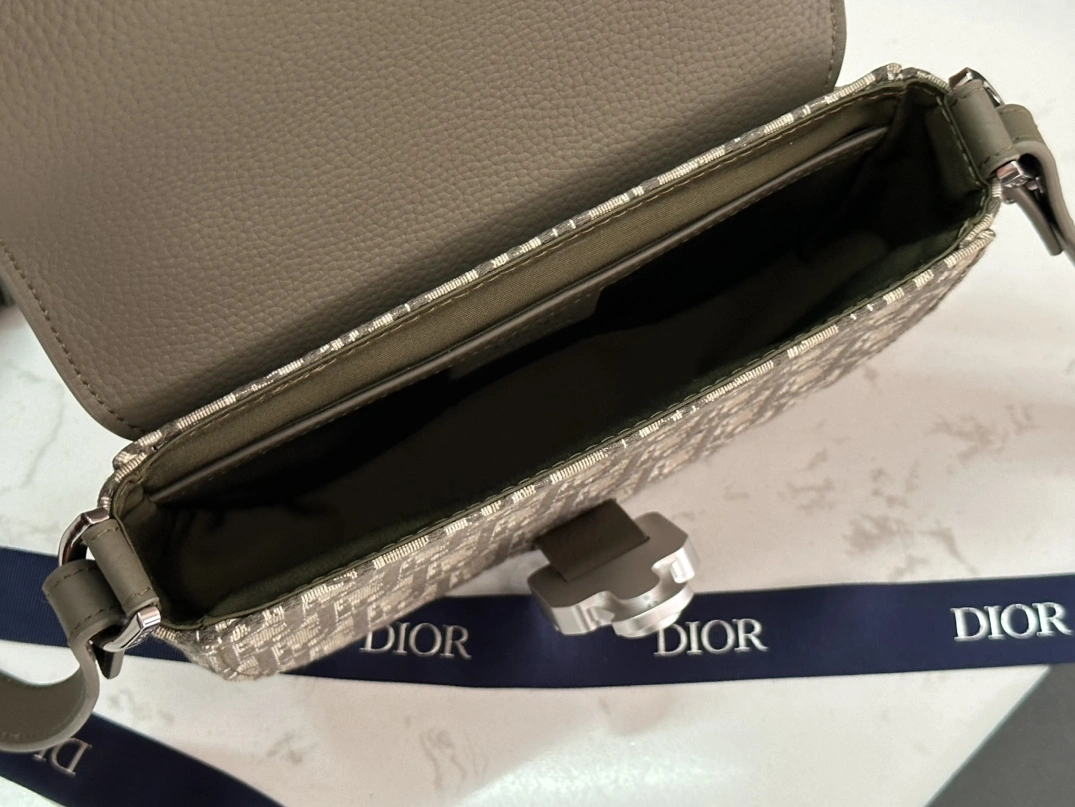 Breathable 2419 Christian Dior AAA Man Messenger Bags
