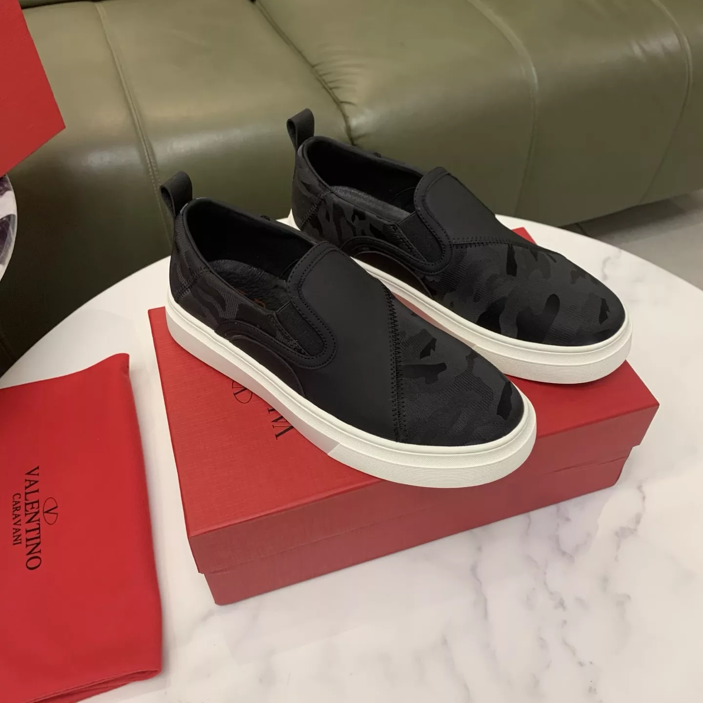 Breathable 2444 Valentino Casual Shoes For Men