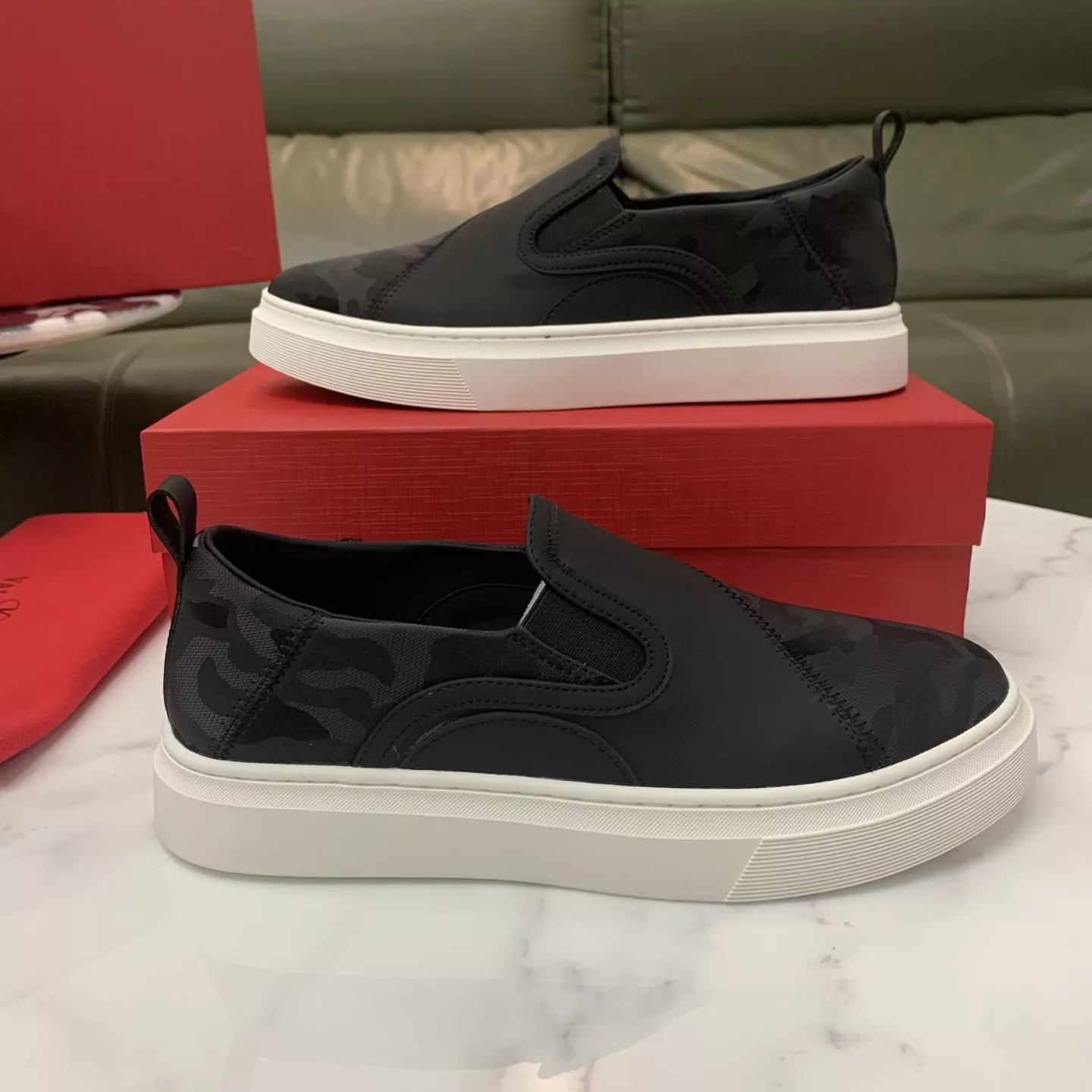Breathable 2444 Valentino Casual Shoes For Men