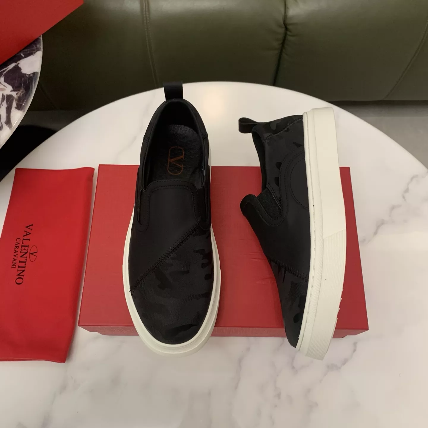 Breathable 2444 Valentino Casual Shoes For Men