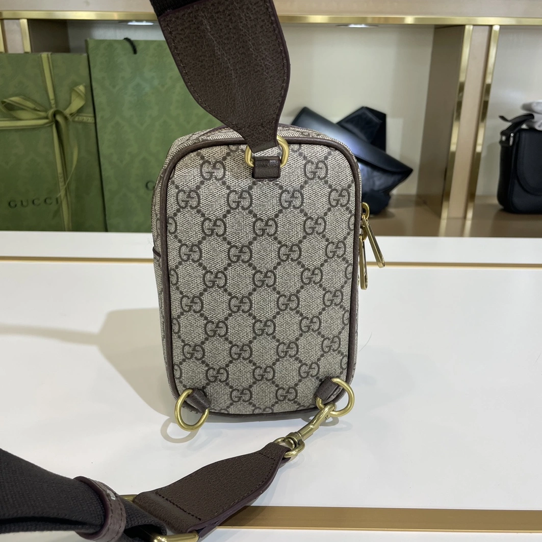 Breathable 2447 Gucci AAA Quality Messenger Bags For Unisex