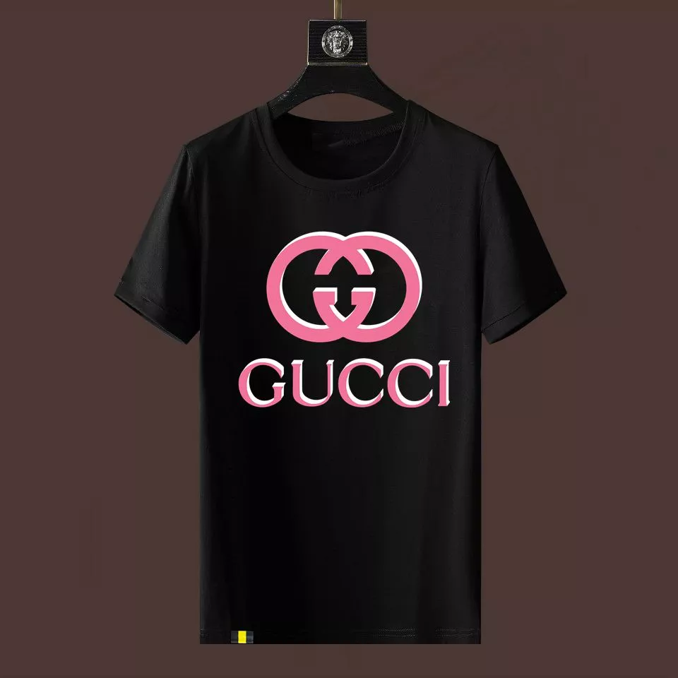 Breathable 2509 Gucci T-Shirts Short Sleeved For Men