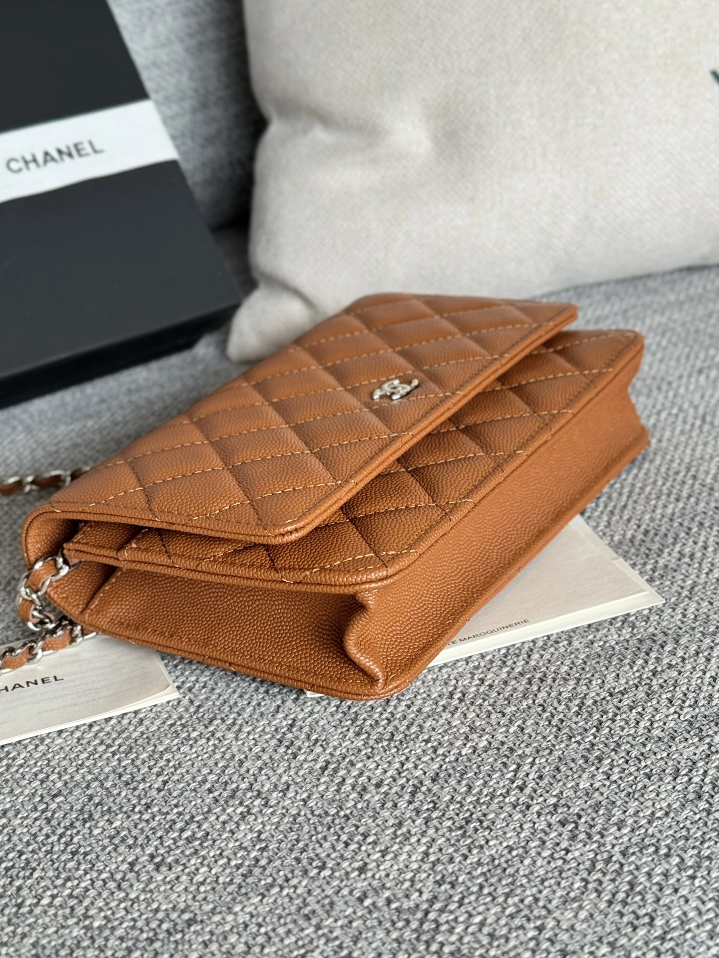 Breathable 251 Chanel AAA Quality Messenger Bags In Silver For Women