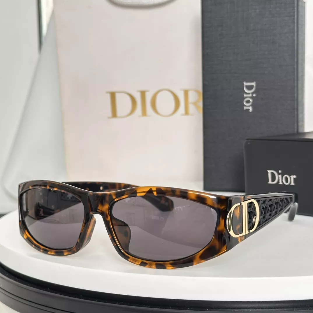 Breathable 2534 Christian Dior AAA Quality Sunglasses