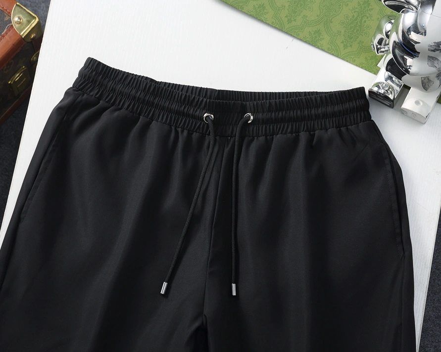 Breathable 2576 Moncler Pants For Men