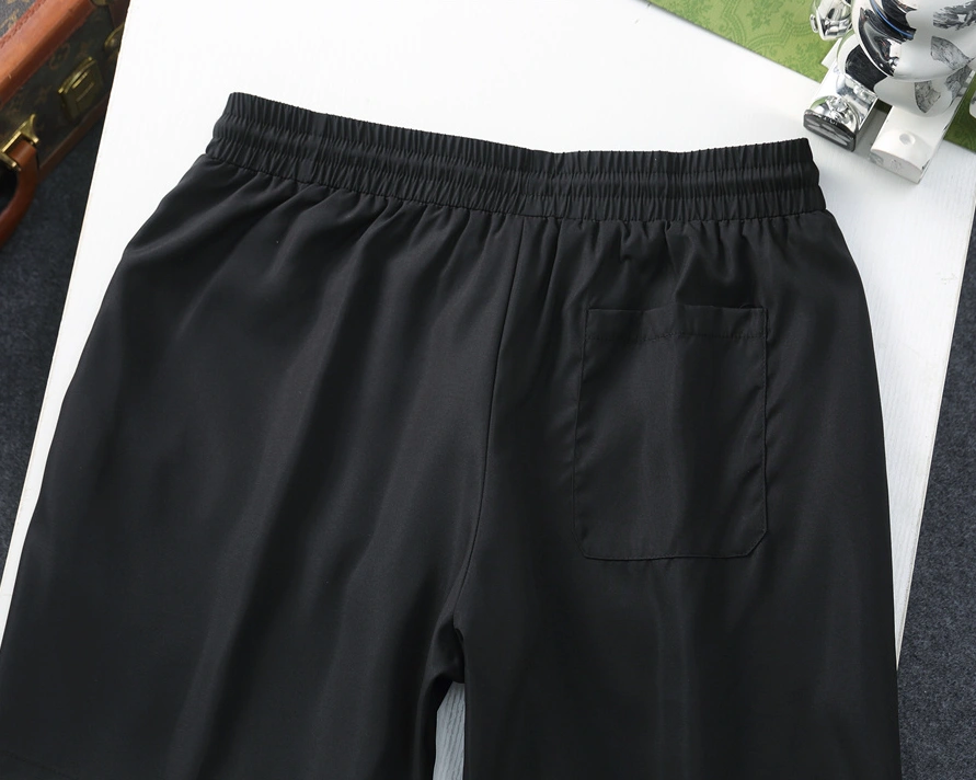Breathable 2576 Moncler Pants For Men