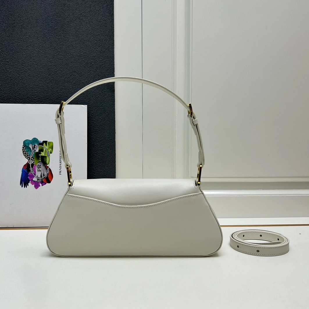 Breathable 2578 Prada AAA Quality Shoulder Bags For Women