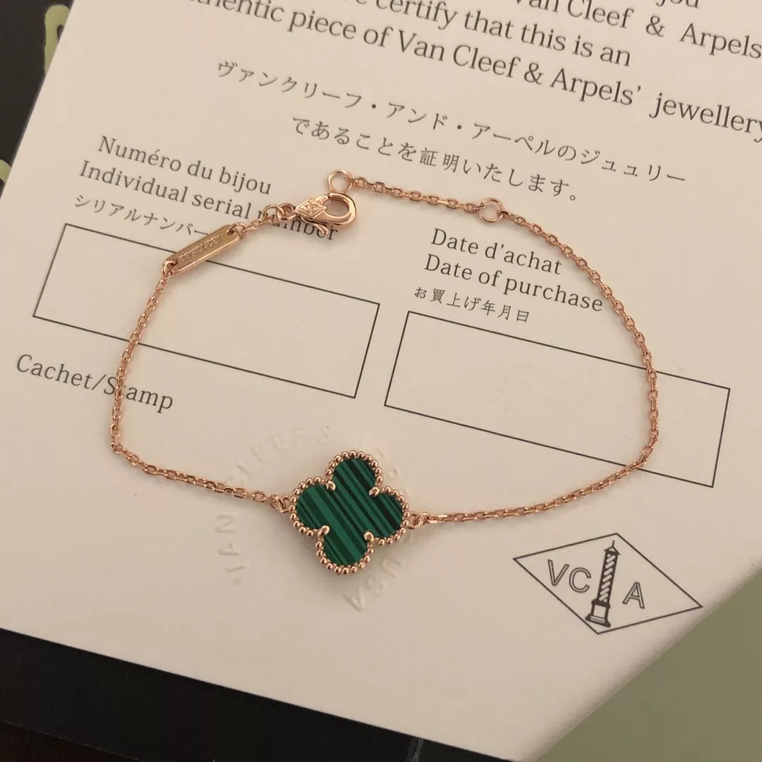Breathable 2603 Van Cleef & Arpels Bracelets For Women