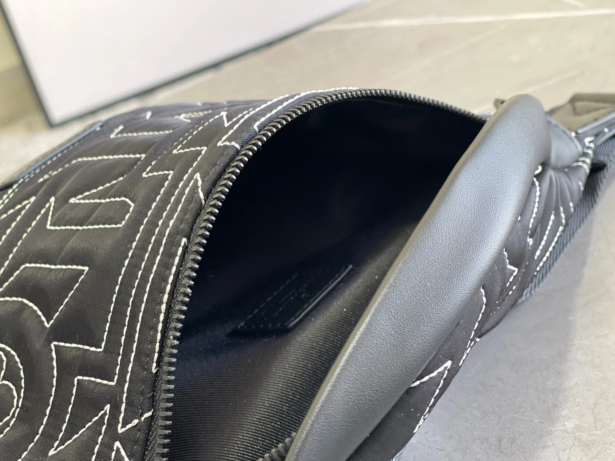 Breathable 2678 Louis Vuitton LV AAA Quality Belt Bags
