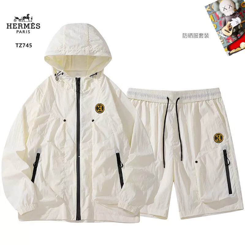Breathable 2778 Hermes Tracksuits Long Sleeved For Men