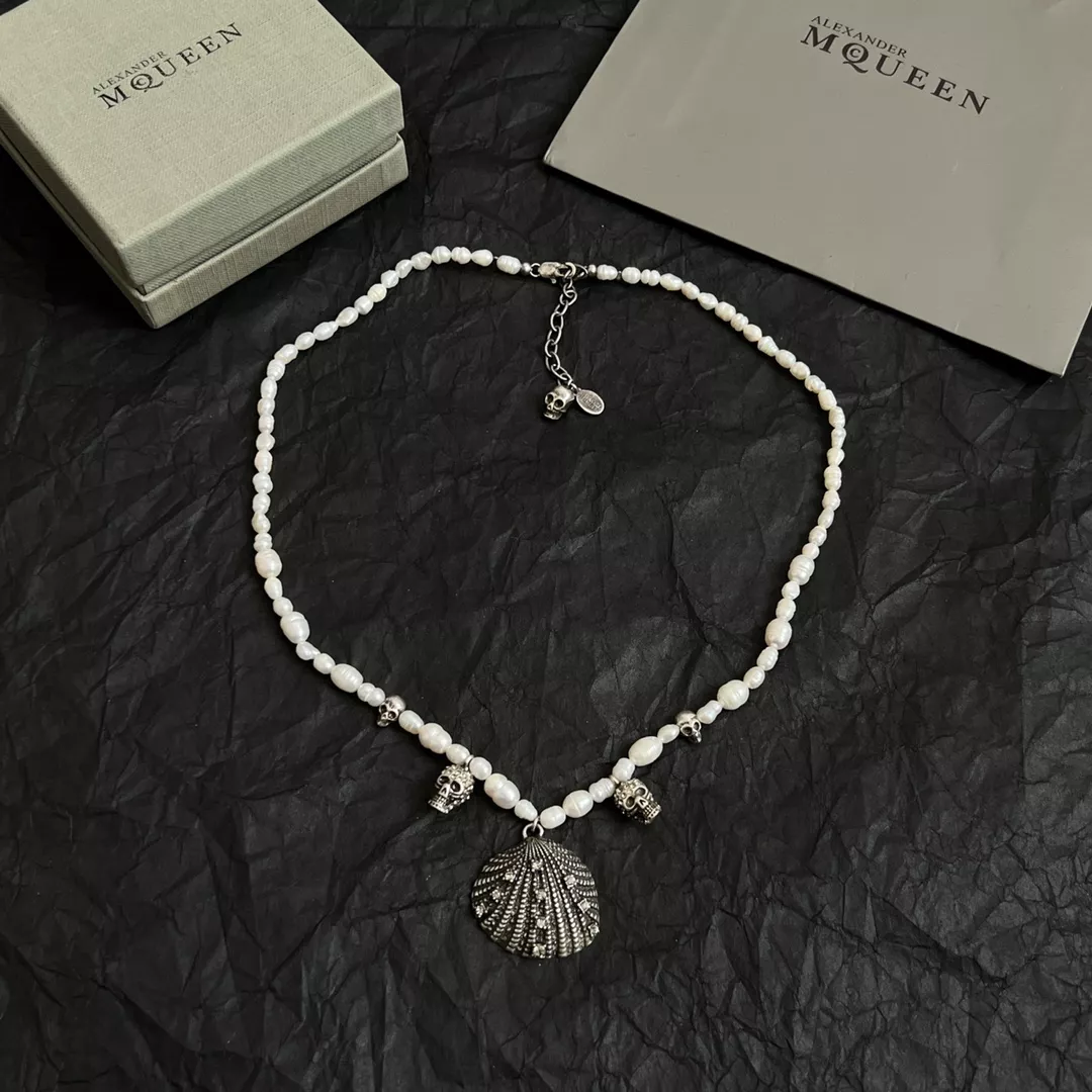 Breathable 2905 Alexander McQueen Necklaces