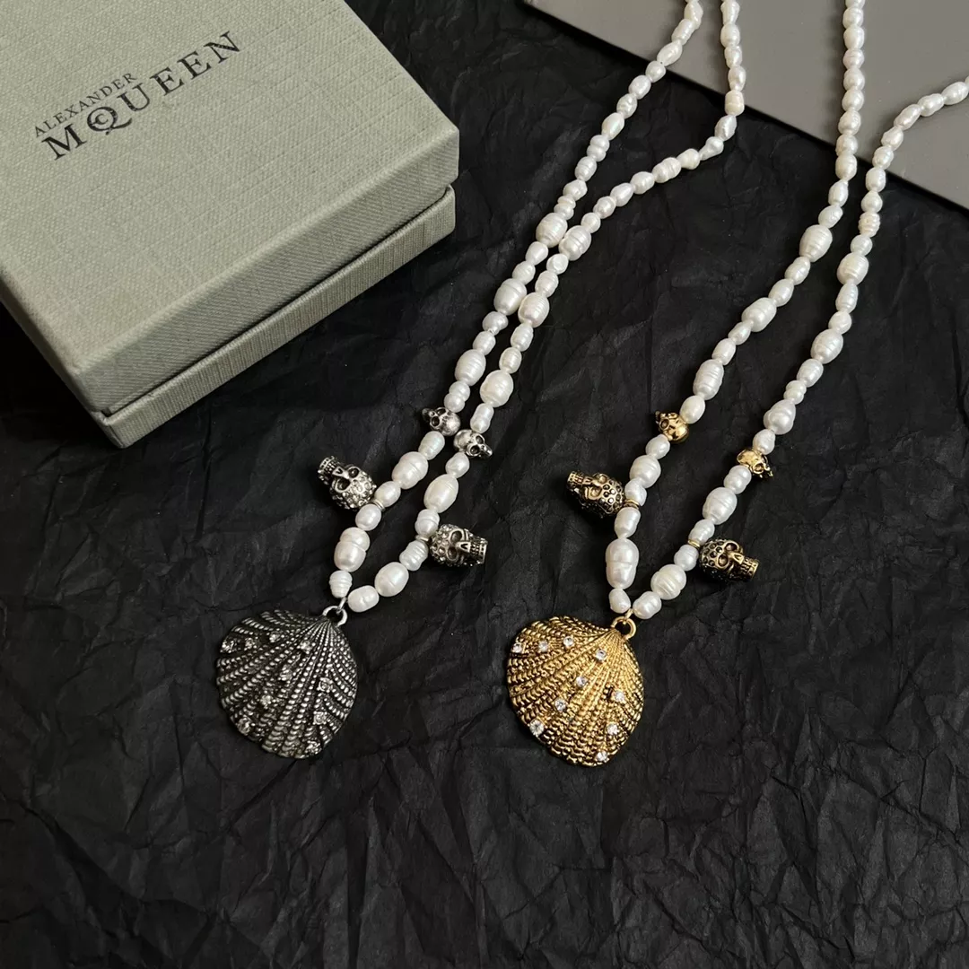 Breathable 2905 Alexander McQueen Necklaces