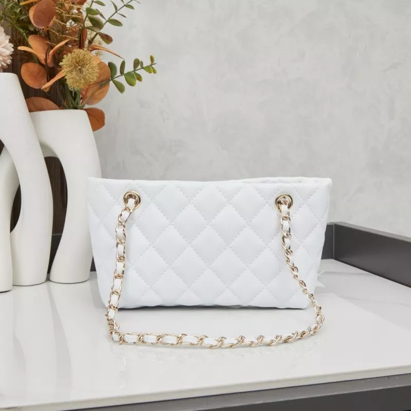 Breathable 3141 Chanel AAA Quality Shoulder Bags For Women