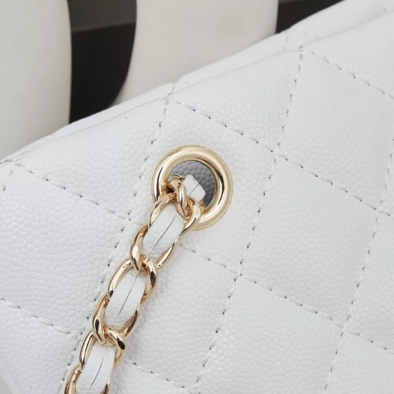 Breathable 3141 Chanel AAA Quality Shoulder Bags For Women