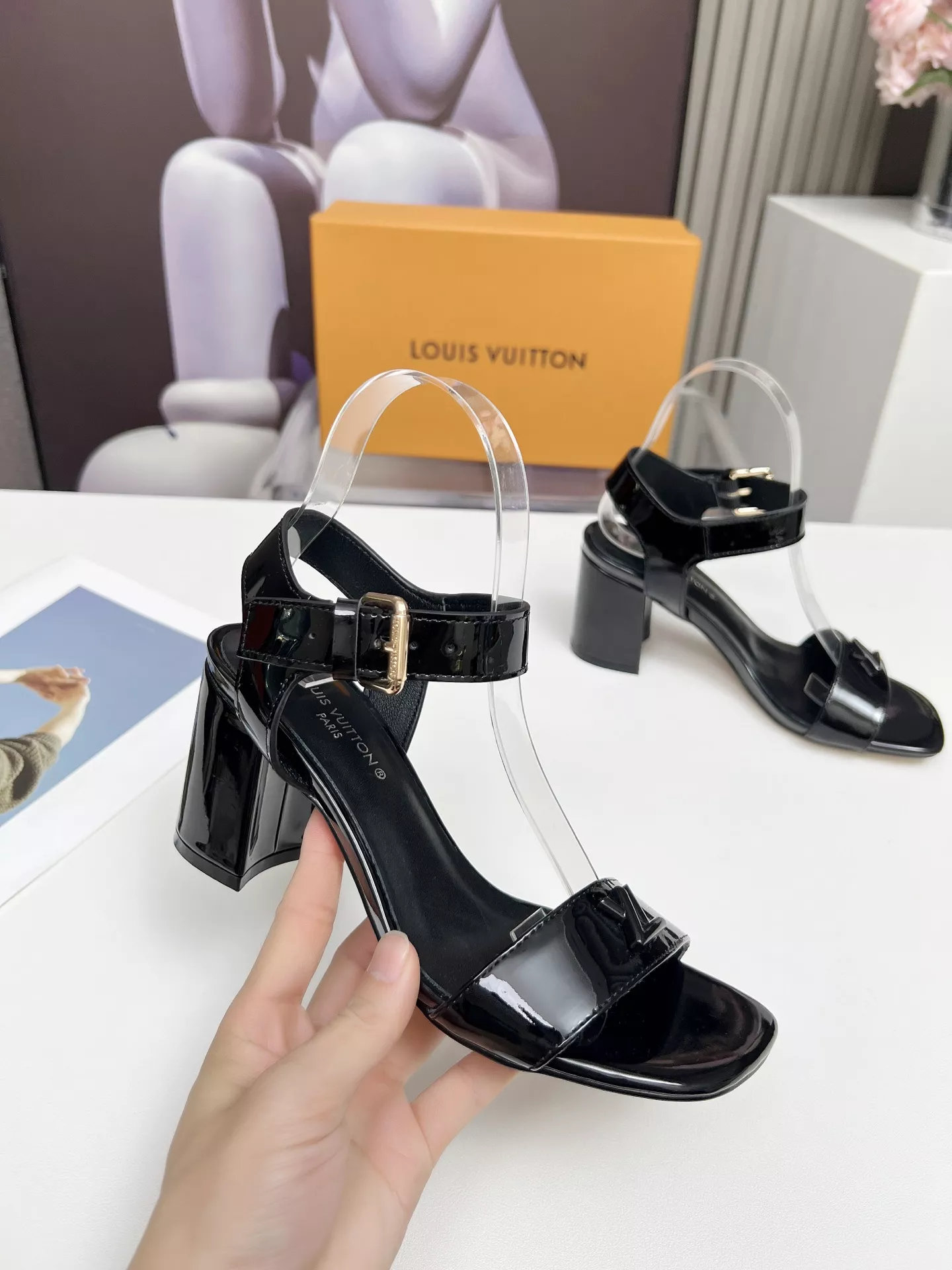 Breathable 3228 Louis Vuitton Sandal For Women