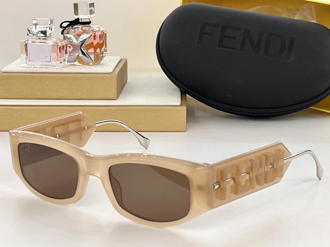 Breathable 3243 Fendi AAA Quality Sunglasses