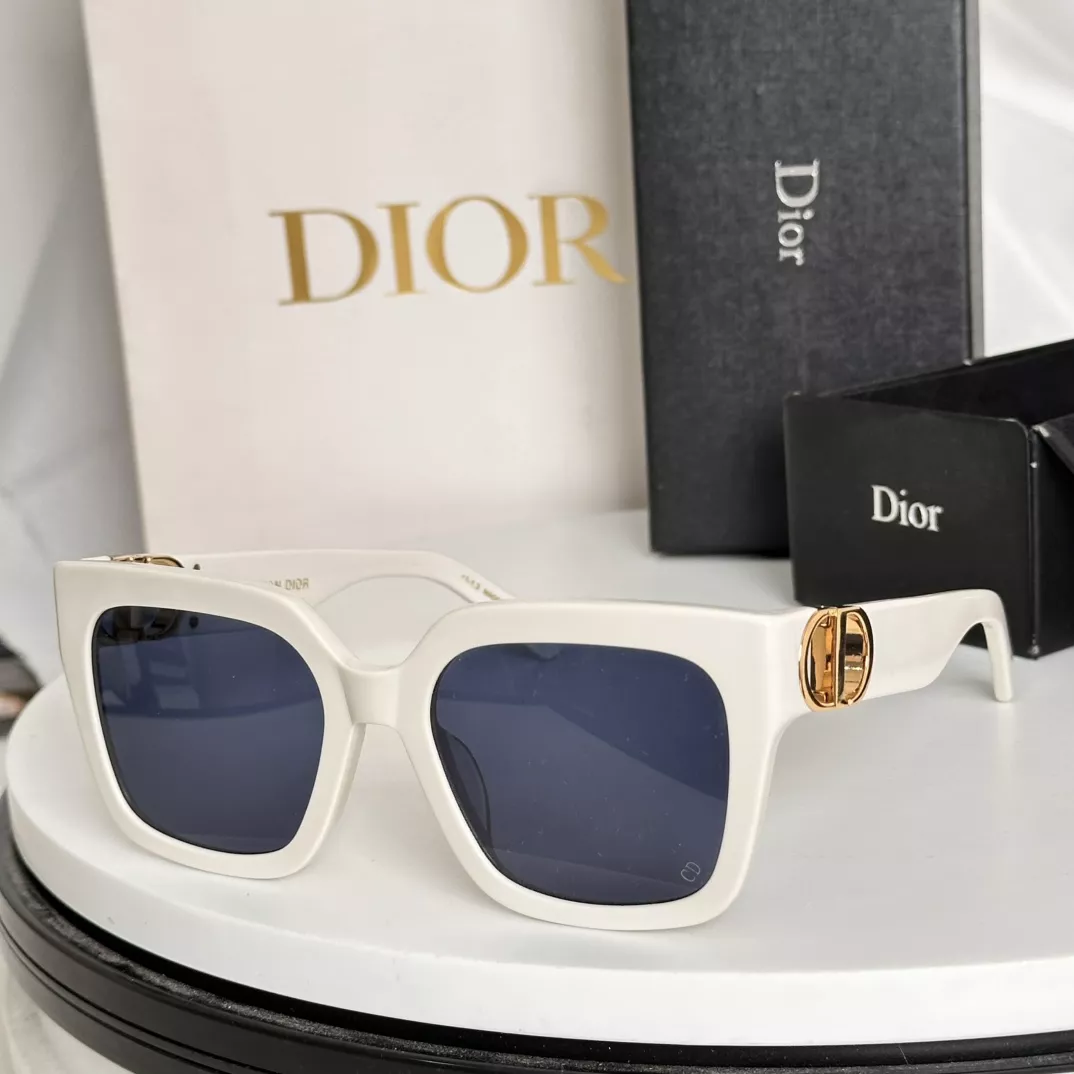 Breathable 3250 Christian Dior AAA Quality Sunglasses