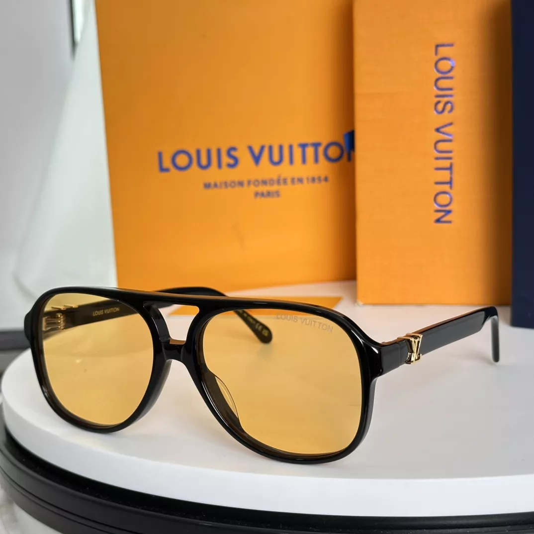 Breathable 3535 Louis Vuitton AAA Quality Sunglasses